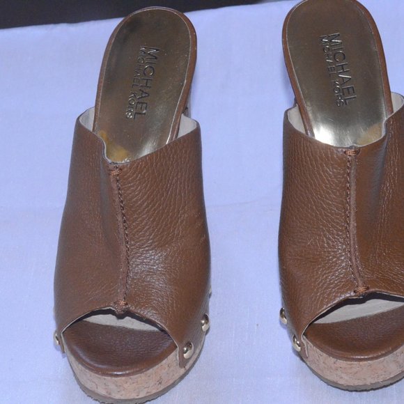 Michael Kors wedge sz6 - Picture 2 of 9